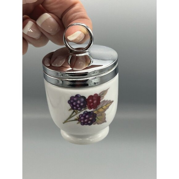 Royal Worcester Egg Coddler Evesham Pattern Fine Porcelain Made in England READ* - Picture 7 of 14